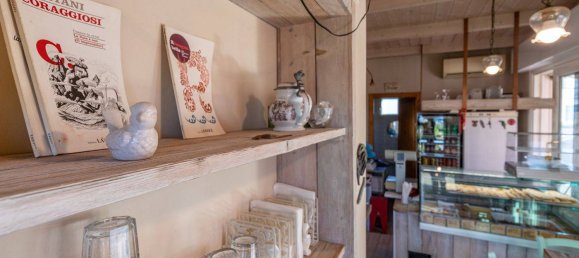 2 rooms Commercial property in San Giovanni in Marignano, Italy No. 55279 13