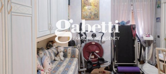 4 rooms Apartment in Rome, Italy No. 24365 19