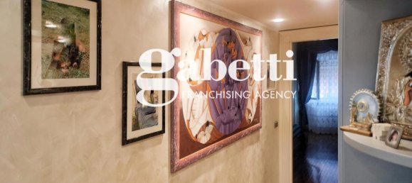 4 rooms Apartment in Rome, Italy No. 24365 12