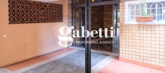 4 rooms Apartment in Rome, Italy No. 24365 8