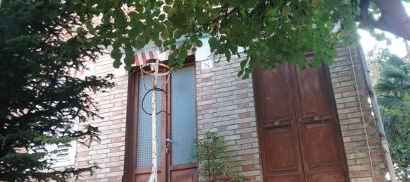 4 rooms House in Appignano, Italy No. 75663 7