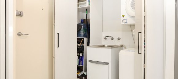 Квартира с 2 спальнями в Biggera Waters, Австралия № 301 8