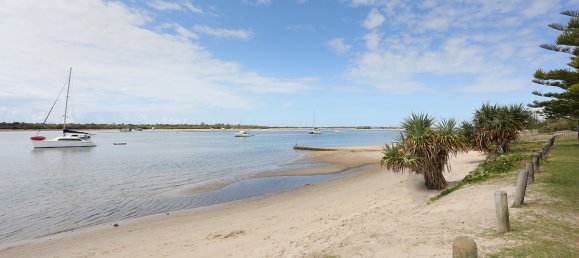 Квартира с 2 спальнями в Biggera Waters, Австралия № 301 12