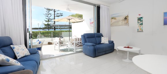 Квартира с 2 спальнями в Biggera Waters, Австралия № 301 2