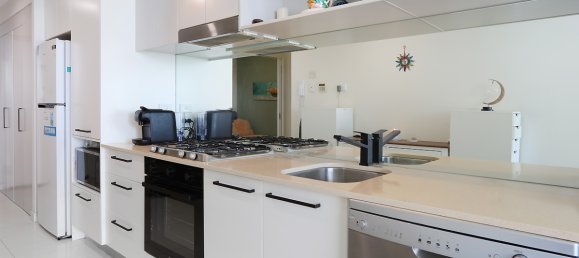 Квартира с 2 спальнями в Biggera Waters, Австралия № 301 4