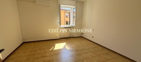 Apartamento de 2 dormitorios en Desenzano del Garda, Italy No. 378452 12