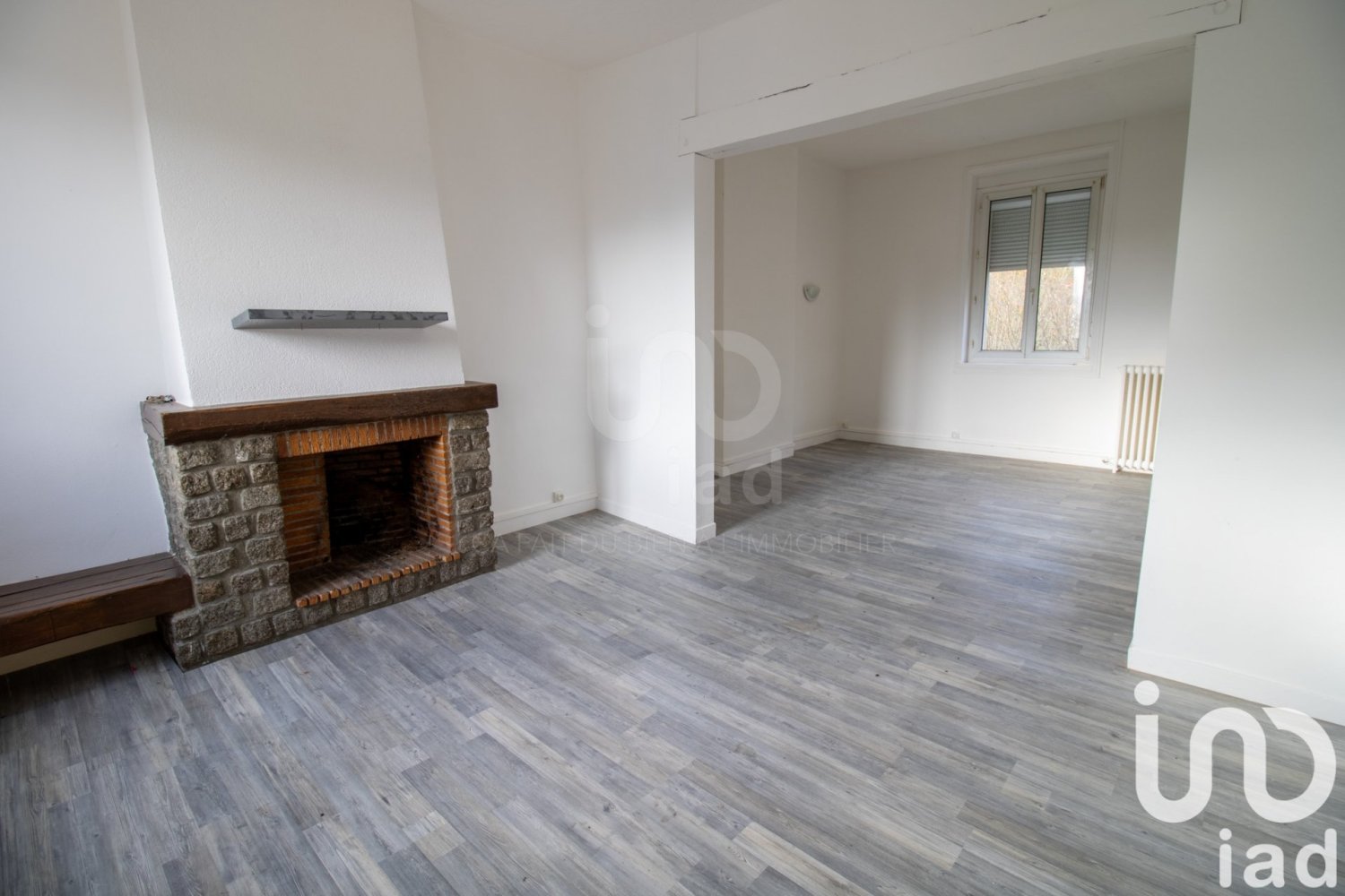 Edifício em Roye, France 144 m² N.º 50475