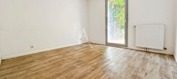 Квартира с 3 спальнями в Сержи, Франция № 361371 3