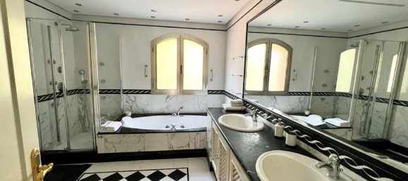 3 Schlafzimmer Wohnung in Marbella, Spain, Nr. 137665 20