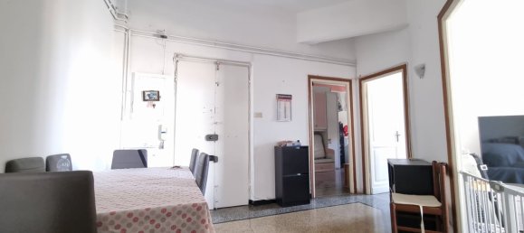 4 bedrooms Apartment in Genoa, Italy No. 332436 21