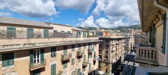 4 bedrooms Apartment in Genoa, Italy No. 332436 15