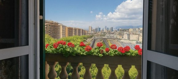 4 bedrooms Apartment in Genoa, Italy No. 332436 2