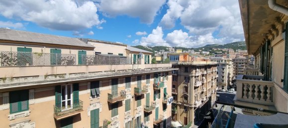 4 bedrooms Apartment in Genoa, Italy No. 332436 16