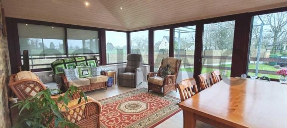 3 bedrooms House in Meneac, France No. 192488 2