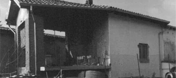 4 bedrooms Apartment in Viguzzolo, Italy No. 381475 8