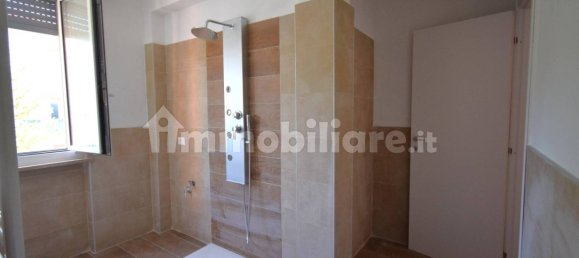 3 bedrooms Apartment in Parma, Italy No. 325768 12