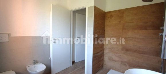 3 bedrooms Apartment in Parma, Italy No. 325768 23