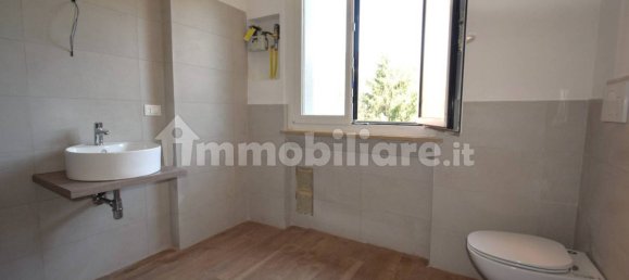 3 bedrooms Apartment in Parma, Italy No. 325768 22