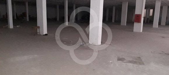 مستودع في Amadora, Portugal 3000متر مربع رقم 75964 9