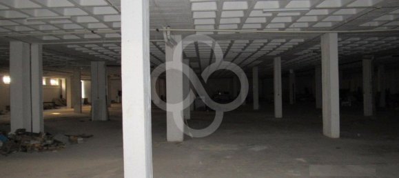 مستودع في Amadora, Portugal 3000متر مربع رقم 75964 2