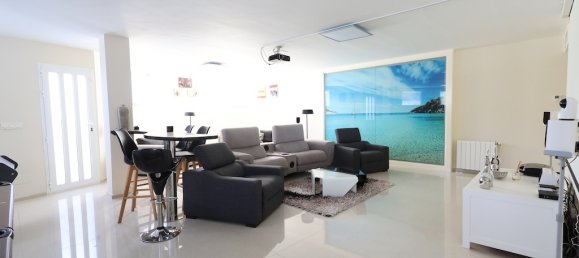 5 bedrooms Villa in Ciudad Quesada, Spain No. 290663 9