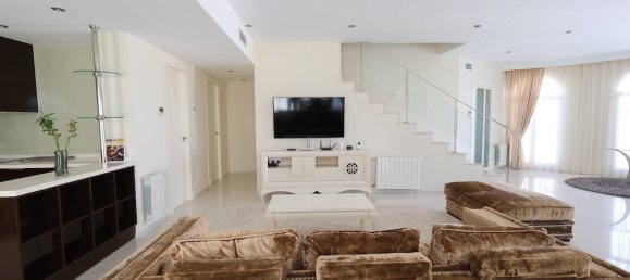 5 bedrooms Villa in Ciudad Quesada, Spain No. 290663 6
