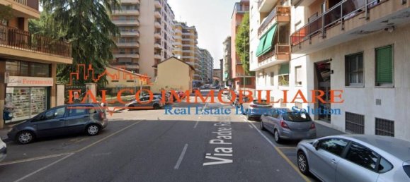 Коммерческая недвижимость 270м² в Сесто Сан Джованни, Италия № 372653 9