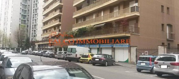 Коммерческая недвижимость 270м² в Сесто Сан Джованни, Италия № 372653 2