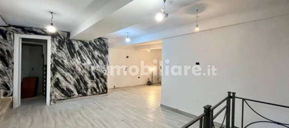 3 bedrooms Apartment in Genazzano, Italy No. 318336 2