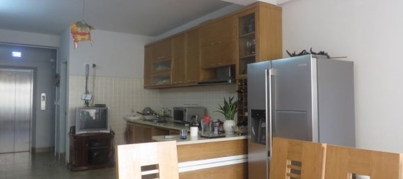 Casa de 3 dormitorios en Ba Dinh, Vietnam No. 4020 3