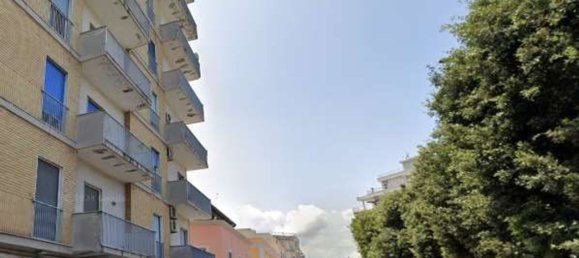 Apartamento de 4 divisões em Bitonto, Italy N.º 236583 2