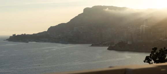 5 bedrooms Villa in Roquebrune-Cap-Martin, France No. 847 17