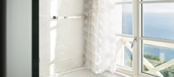 5 bedrooms Villa in Roquebrune-Cap-Martin, France No. 847 8