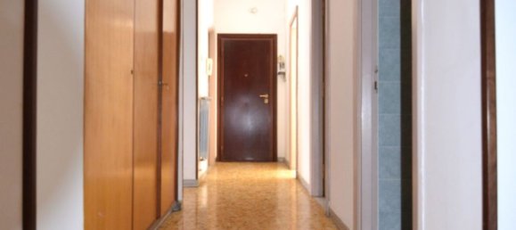 8 rooms Apartment in Rome, Italy No. 148703 45
