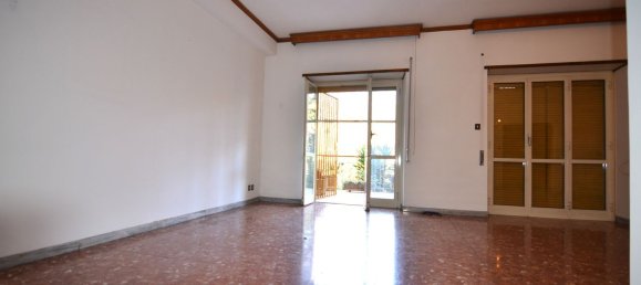 8 rooms Apartment in Rome, Italy No. 148703 33