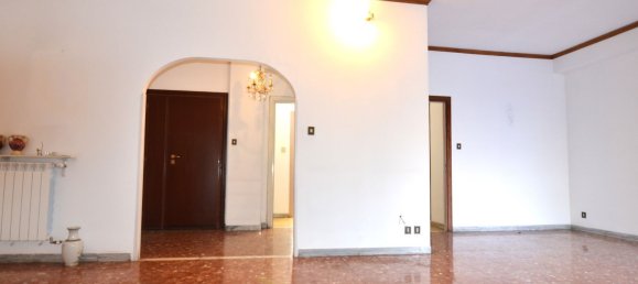 8 rooms Apartment in Rome, Italy No. 148703 34