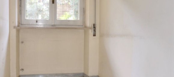 8 rooms Apartment in Rome, Italy No. 148703 49