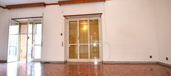 8 rooms Apartment in Rome, Italy No. 148703 31