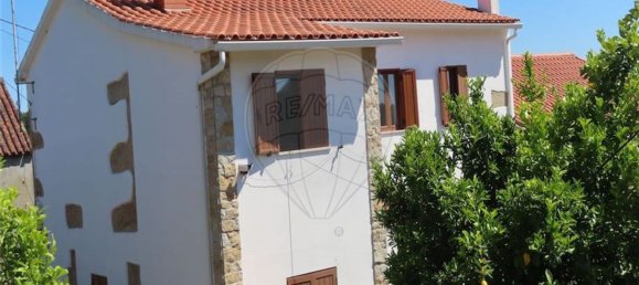 3 bedrooms House in Almaceda, Portugal No. 165885 3