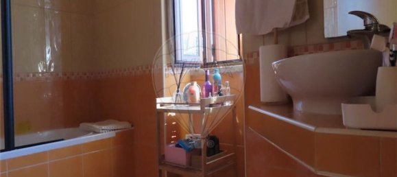 3 bedrooms House in Almaceda, Portugal No. 165885 38