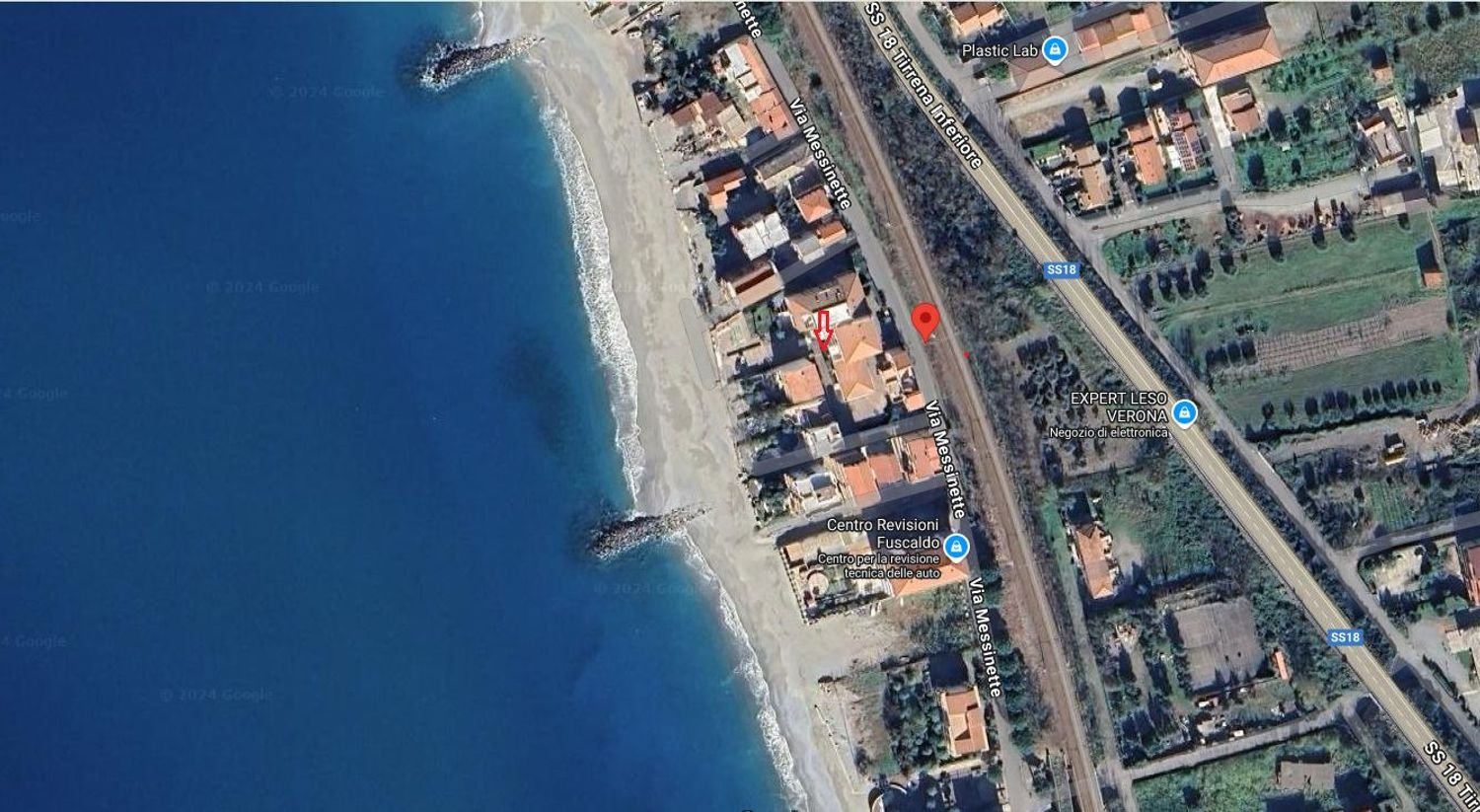 3 rooms Apartment in Fuscaldo, Italy No. 182698