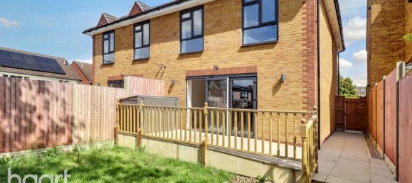 3 bedrooms House in Rainham, United Kingdom No. 4834 16