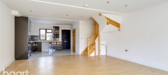 3 bedrooms House in Rainham, United Kingdom No. 4834 5