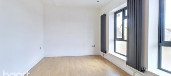 3 bedrooms House in Rainham, United Kingdom No. 4834 12