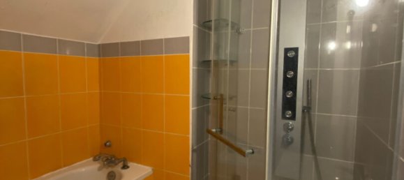 5 bedrooms House in Blois, France No. 47685 13