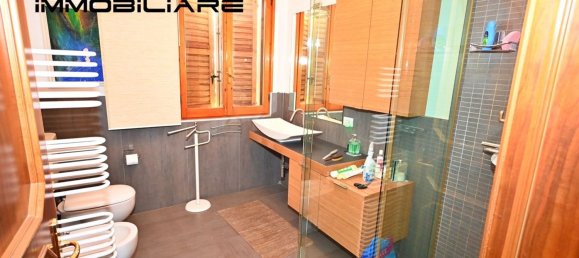 5 chambres Appartement à Castelnuovo Rangone, Italy No. 334906 35