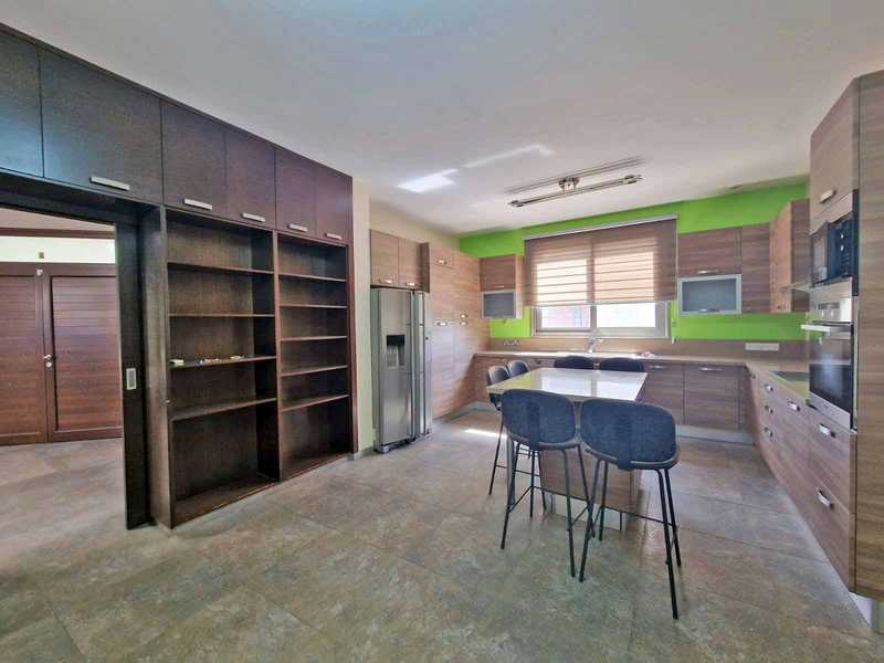 6 Schlafzimmer Haus in Mesa Geitonia, Cyprus, Nr. 6466