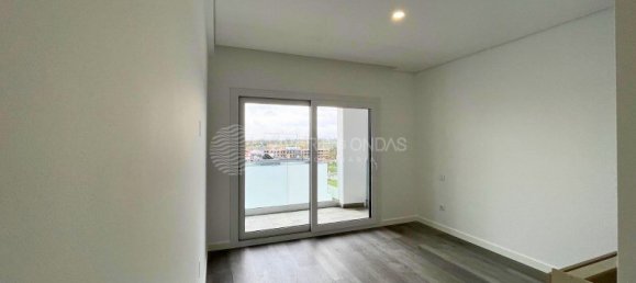 4 غرف نوم قلاع في Corroios, Portugal رقم 123673 40