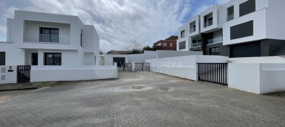 4 غرف نوم قلاع في Corroios, Portugal رقم 123673 3