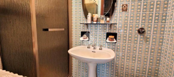 5 rooms Apartment in Rapallo, Italy No. 85847 32